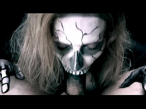 ❤️ Demonflicka suger kuk med sin svarta mun och sväljer sperma. Anal video at porn sv.josporn-com.ru ❤